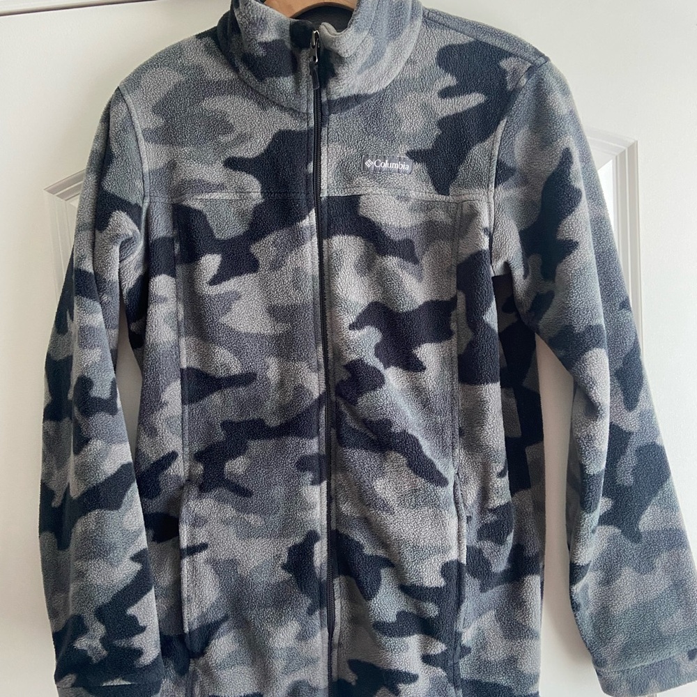 Columbia Fleece Jacket - Black and Gray Camo